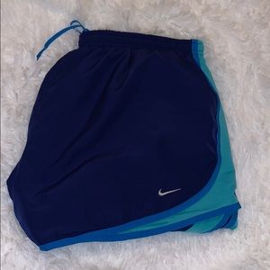 women’s nike shorts !